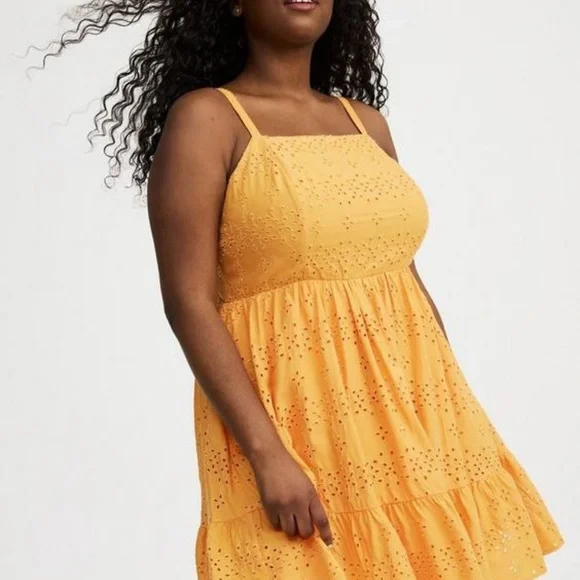 Torrid Size 1 Sleeveless Yellow Eyelet Mini Dress - Picture 2 of 7